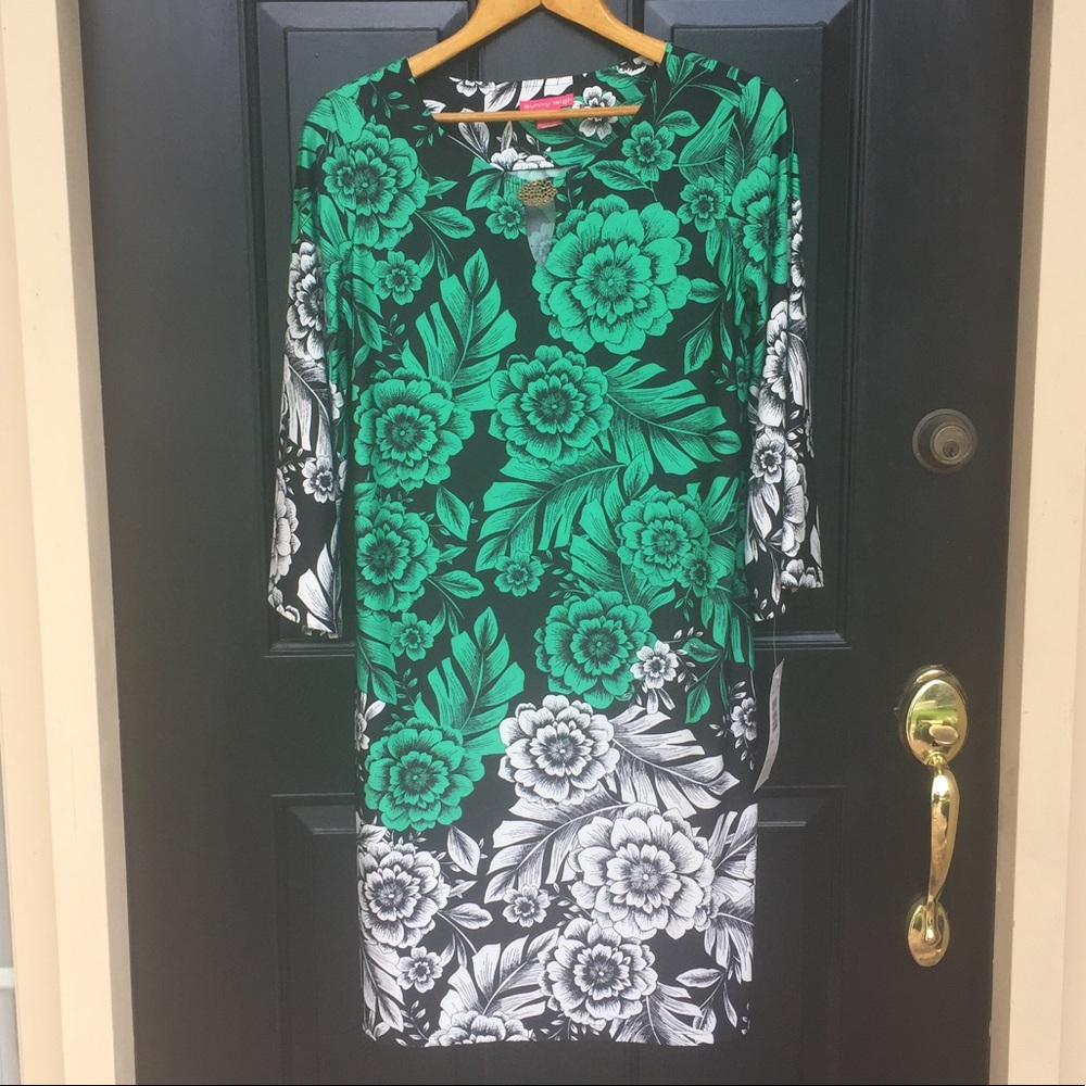 Sunny Leigh Green & White Flower Dress Size M